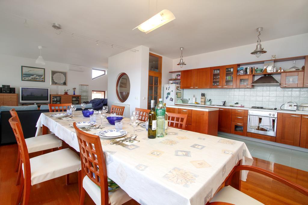 קאלי Apartman Lavanda מראה חיצוני תמונה